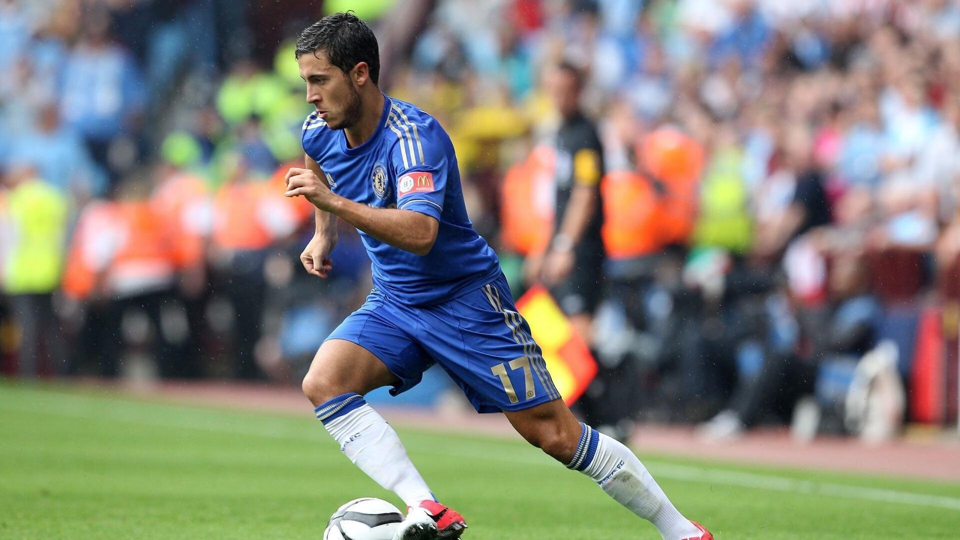 假球阴影：足球裁判问题引发全民关注，足球最著名的假球事件